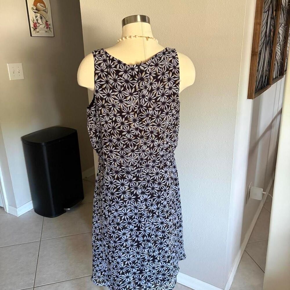 Olivia Matthews women’s navy floral dress Size 12 - Picture 8 of 8